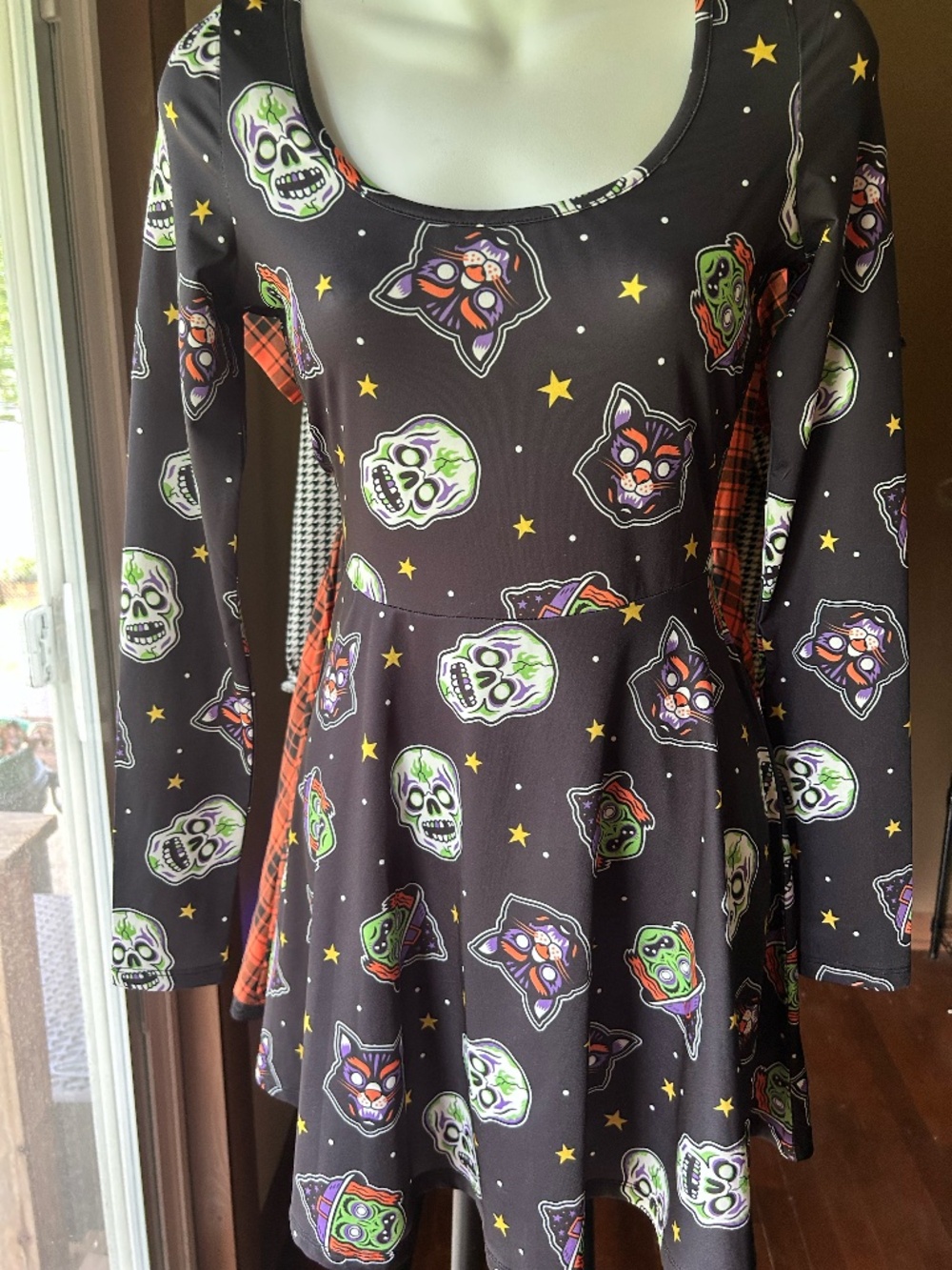 Sourpuss Halloween Masks Dress Small